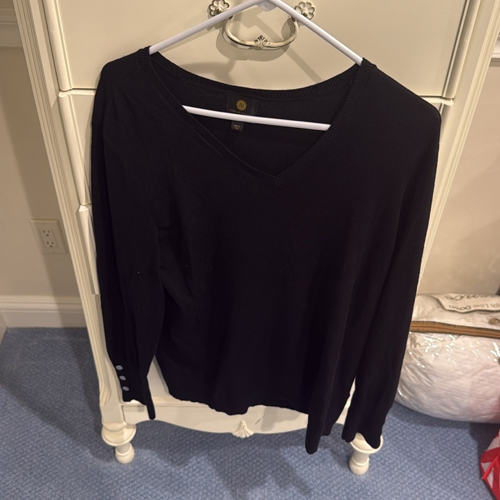 JM Collection Black Long Sleeve Tee sweater with silver studs on sleeve